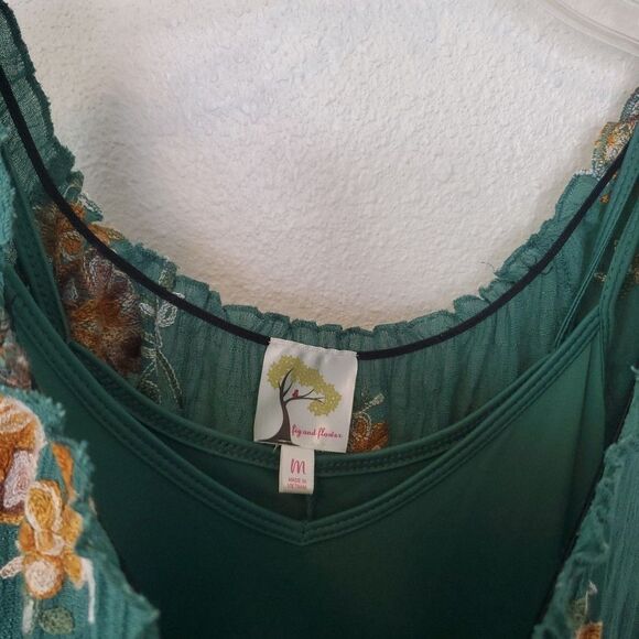 Boho Fig & Flower Embroidered Texture Peasant Dress Medium Green Anthropologie - Picture 5 of 16
